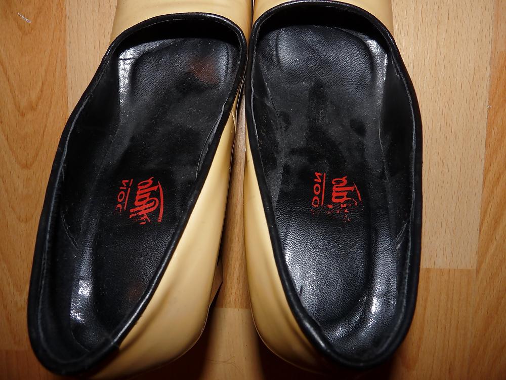 25P Wifes sexy random shoes heels feet legs nylon