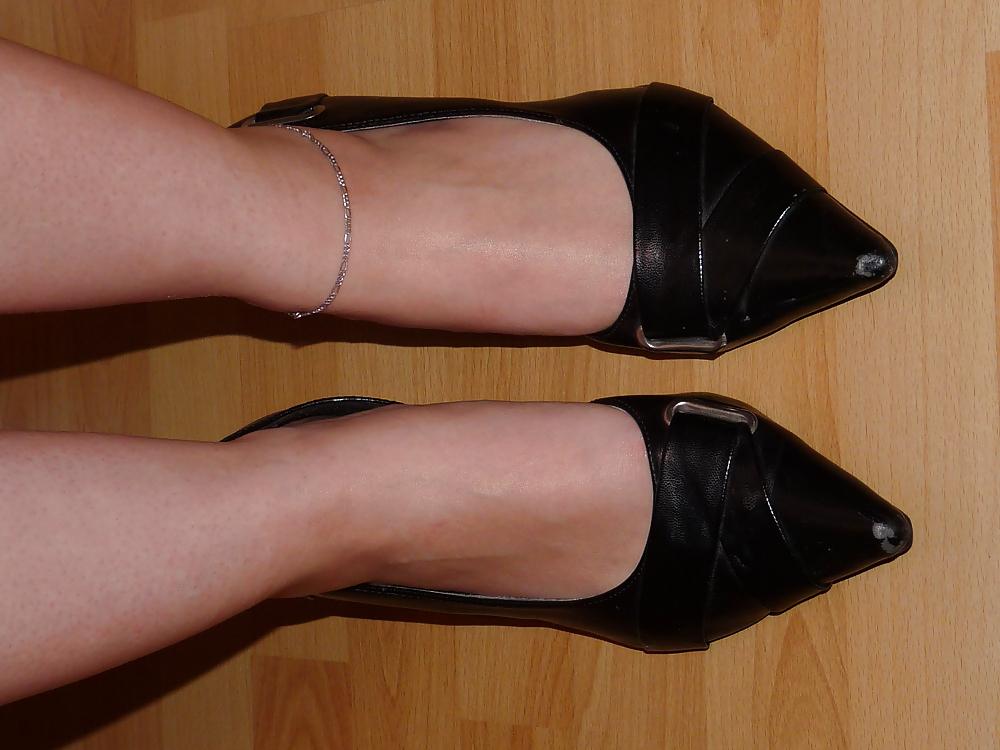 25P Wifes sexy random shoes heels feet legs nylon