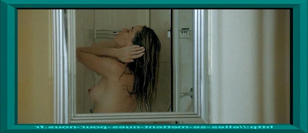 23P Emmanuelle beart 