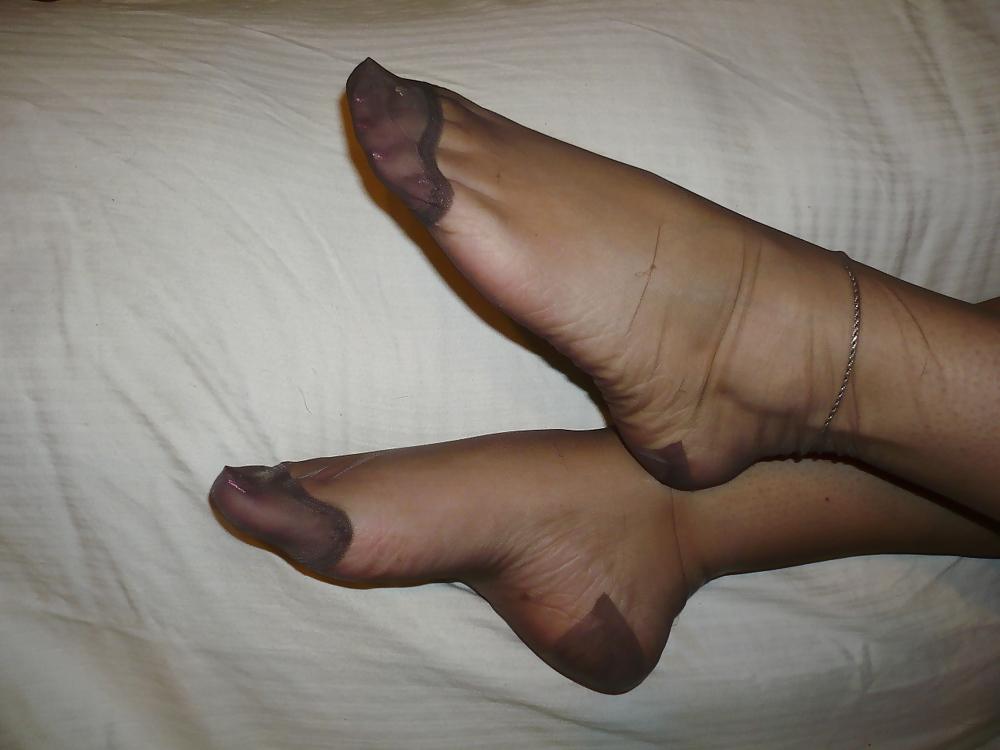 25P Nylon Clad Feet and Legs II
