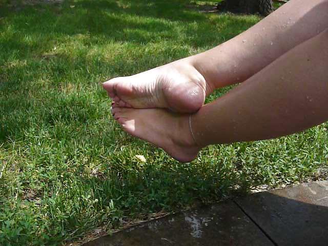 25P Nylon Clad Feet and Legs II