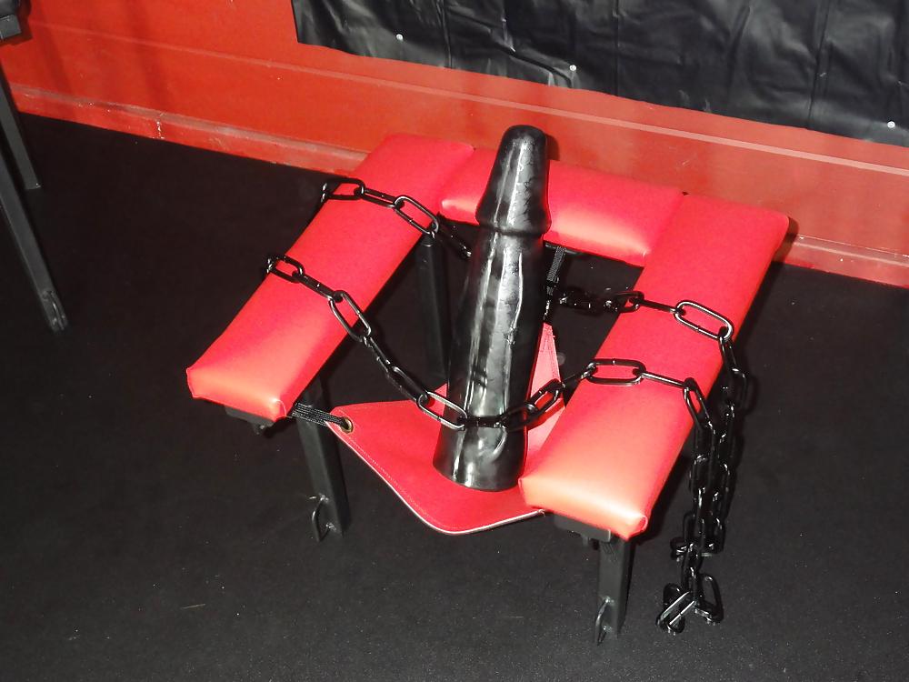 12P Our Dungeon Play Room Studio