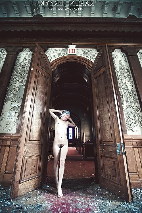 25P Art nude Hanna