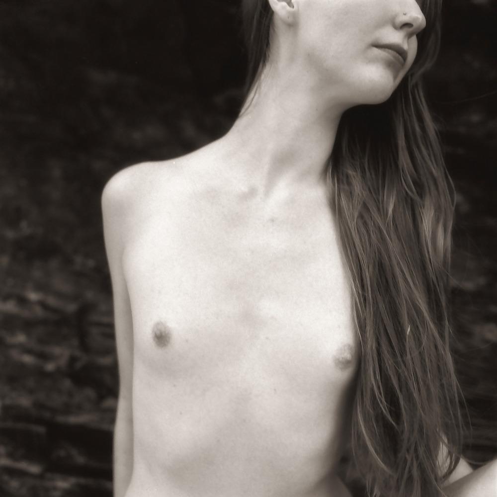 25P Art nude Hanna