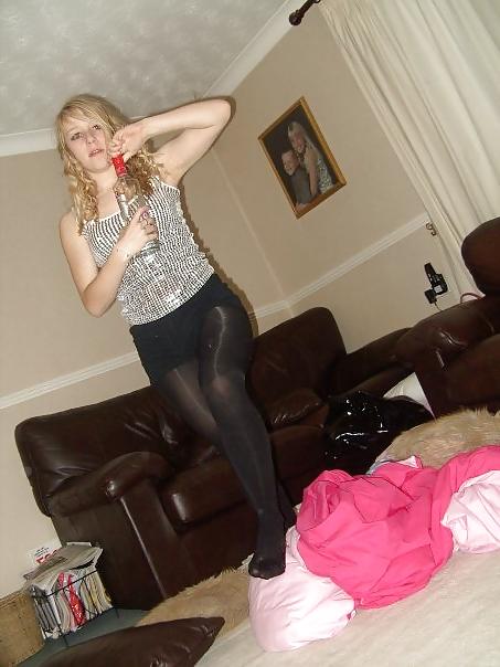 21P Nylon feet ohh