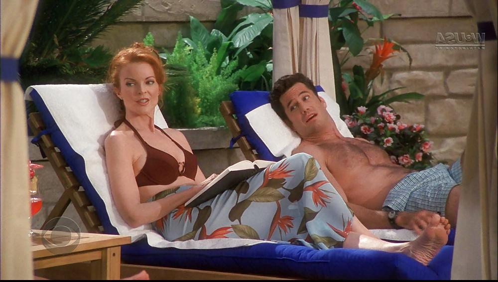 16P Female Celebs  - Marcia Cross ... wrrruff....