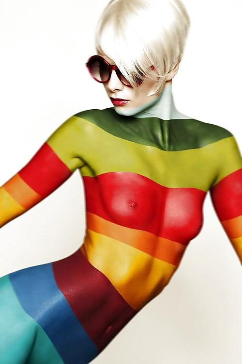 20P Body painting art....