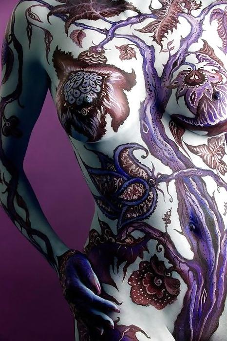 20P Body painting art....