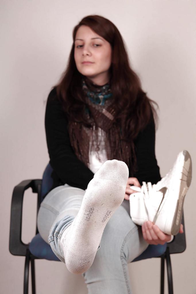 14P Amateur Feet 2
