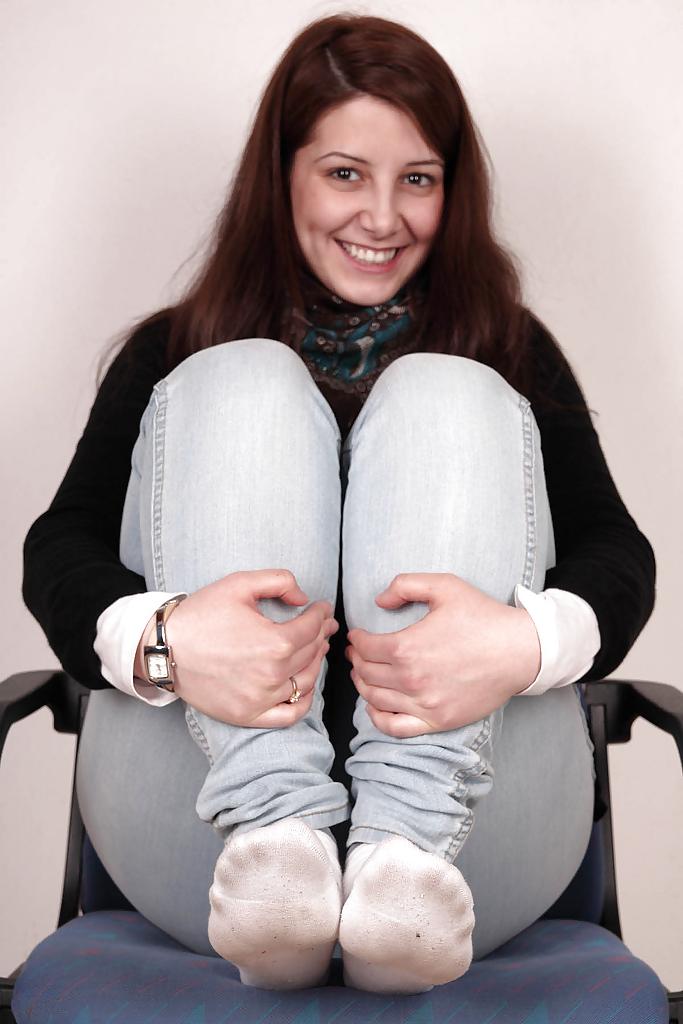 14P Amateur Feet 2