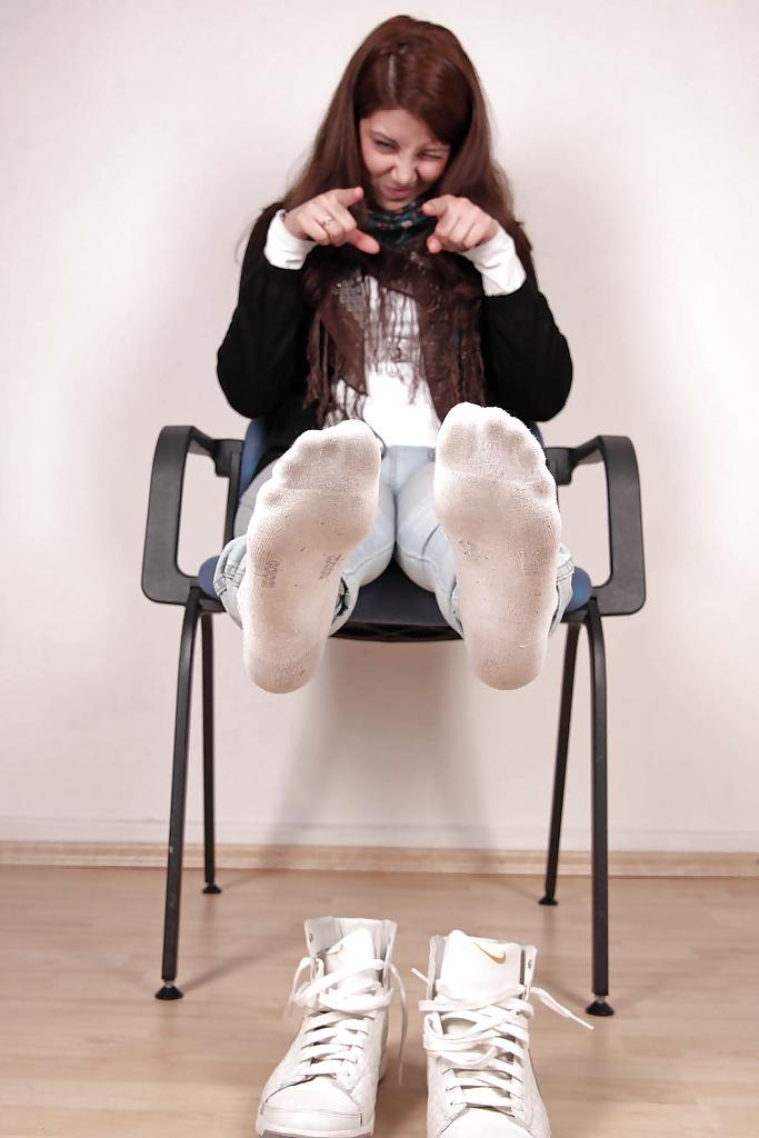 14P Amateur Feet 2