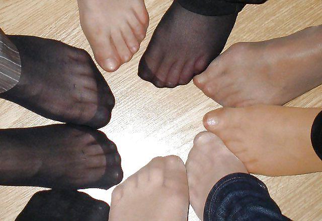 25P Nylon feet 34