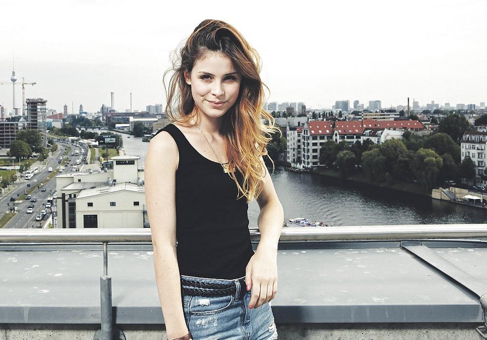 25P New Lena Meyer Landrut Ultimate Bitch Collection 2