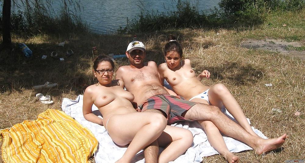 21P Real nudists sunbathing naked