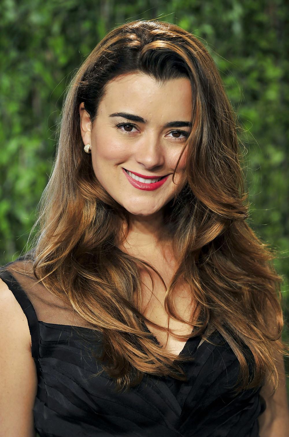 25P Female celebs - More hotties