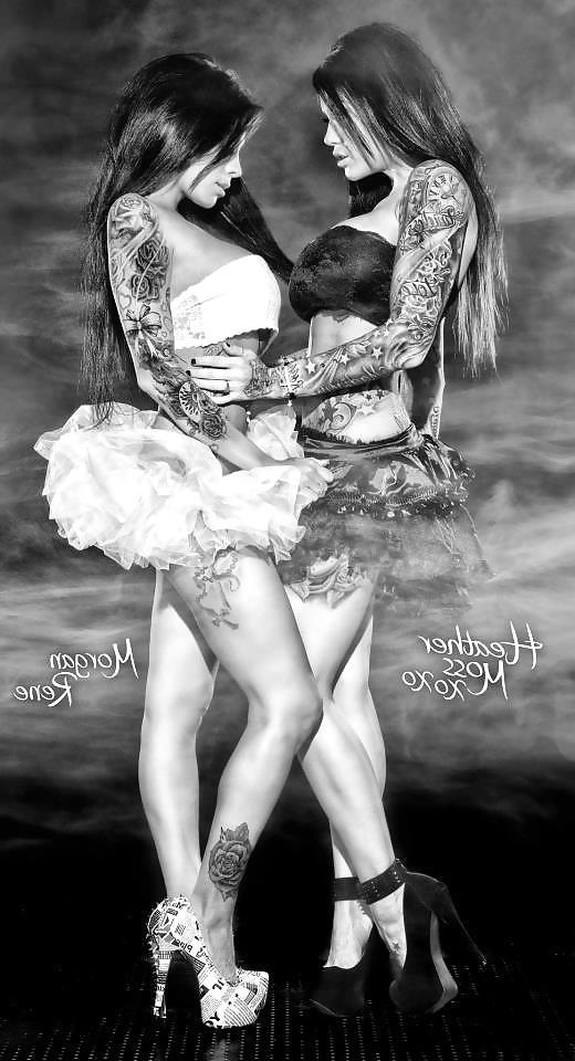 25P Tattoo models 1.2 (male & female)