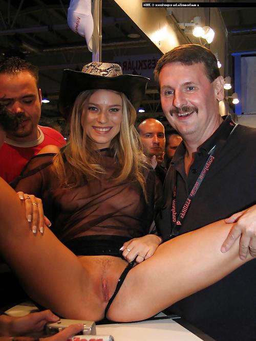 25P Naughty in Public 3