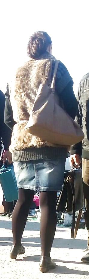 15P Mature feet romanian
