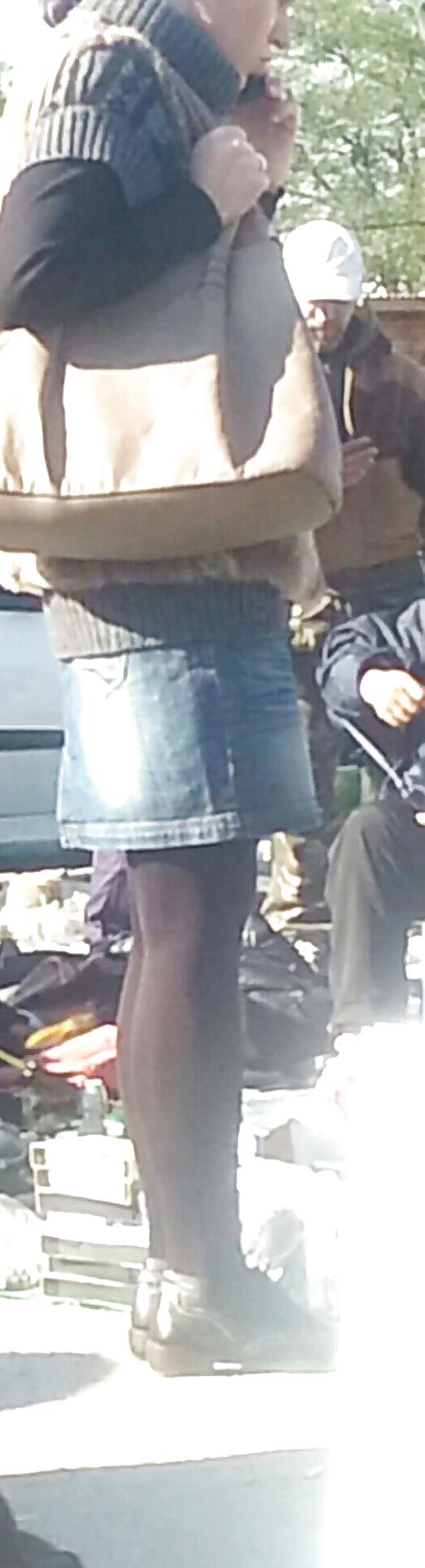 15P Mature feet romanian