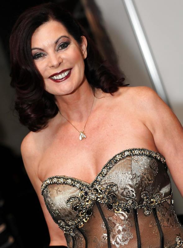 25P Magdalene St. Michaels-Mature Goddess Of Porn
