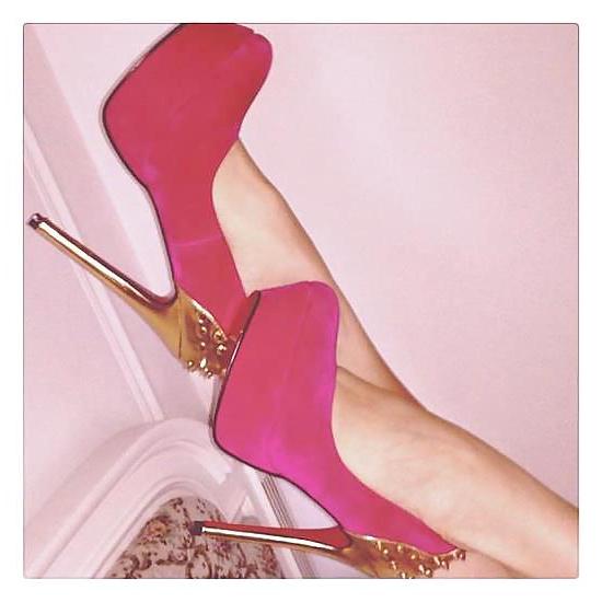25P Feet and Heel Fetish 16
