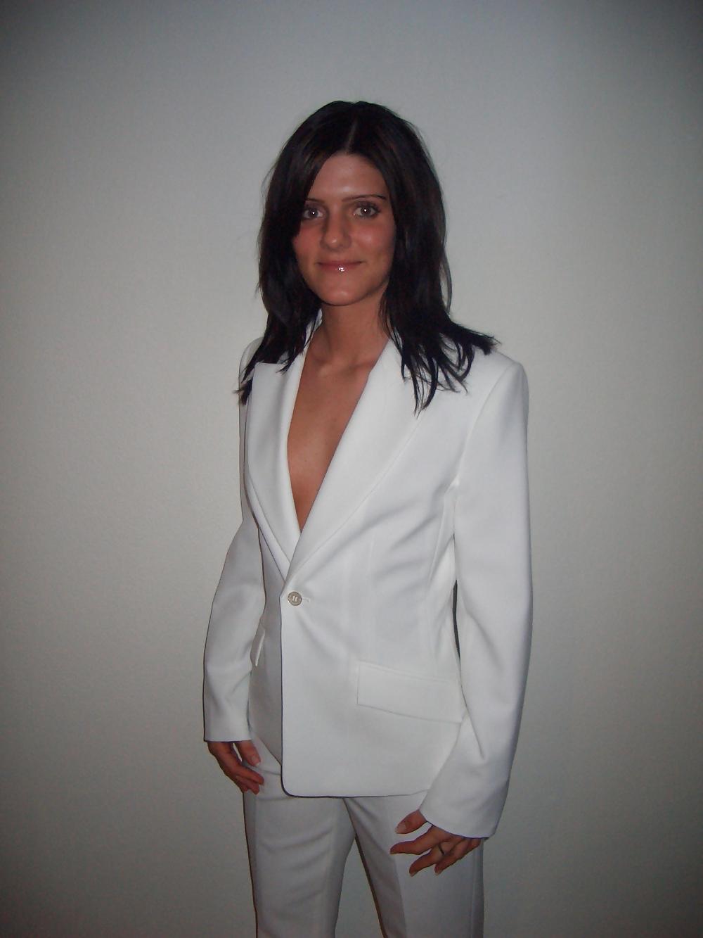 15P Slim amateur bitch