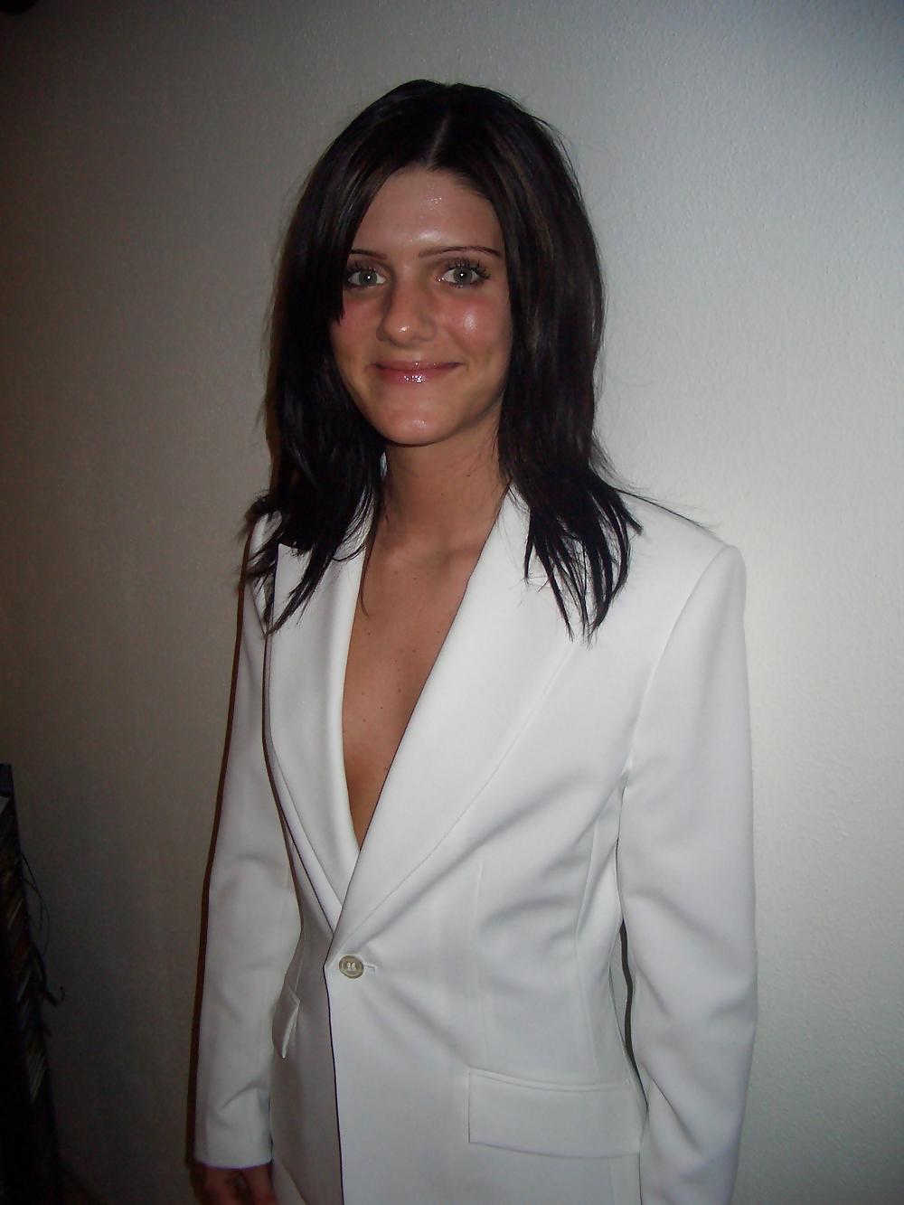 15P Slim amateur bitch