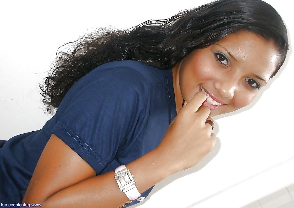 20P Pretty & Sexy Black Teeny Bitch Naomi 