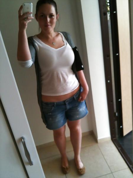 25P Flickr Finds: Tanya (young milf model)