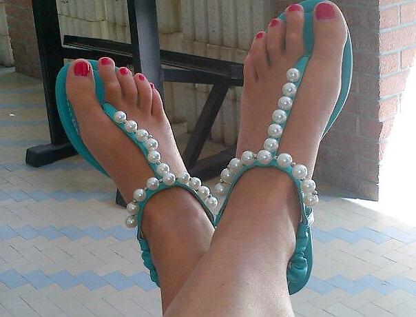 25P Mature feet - Footjob - Soles