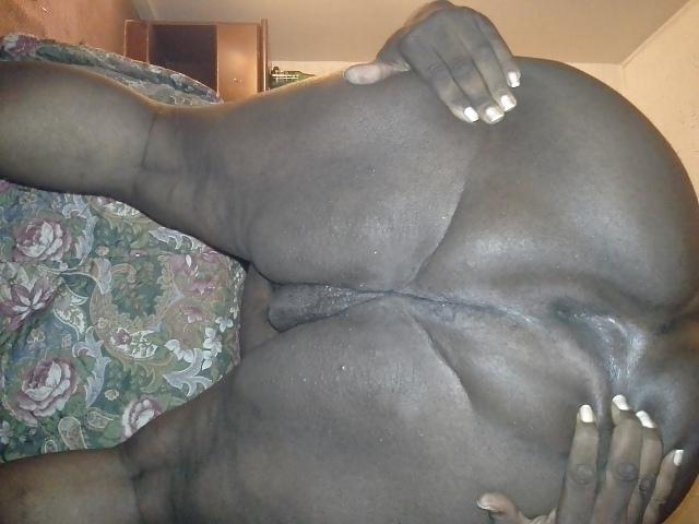 6P Juicy ass pic