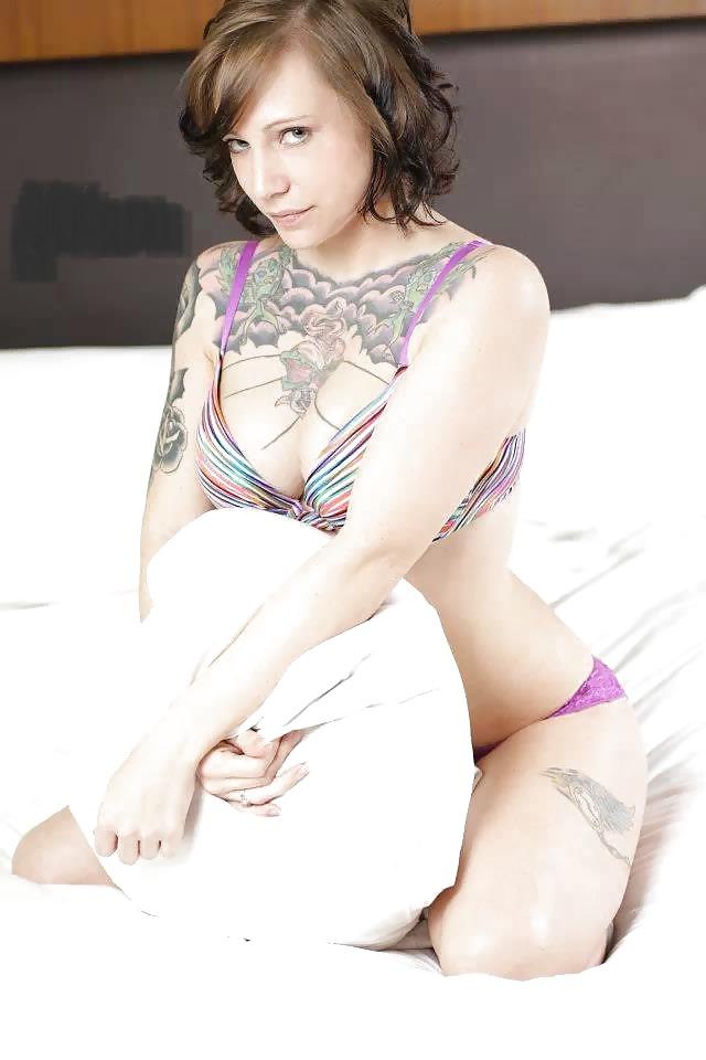 8P Hot Inked Goddess Amanda Lynne