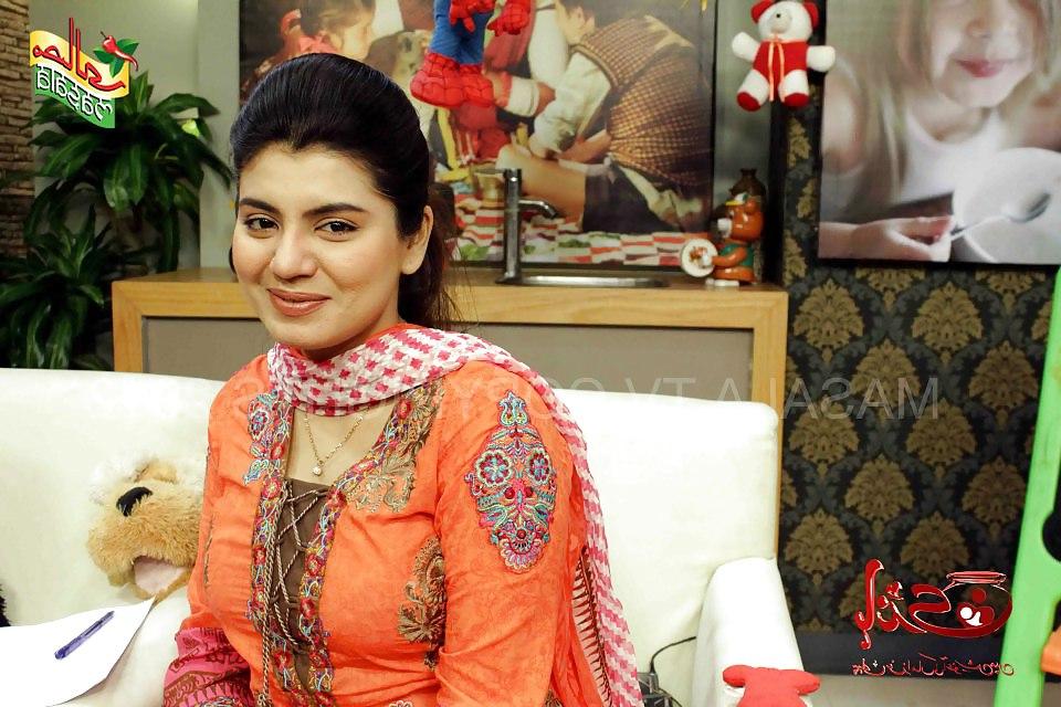 7P Sexy paki bitch