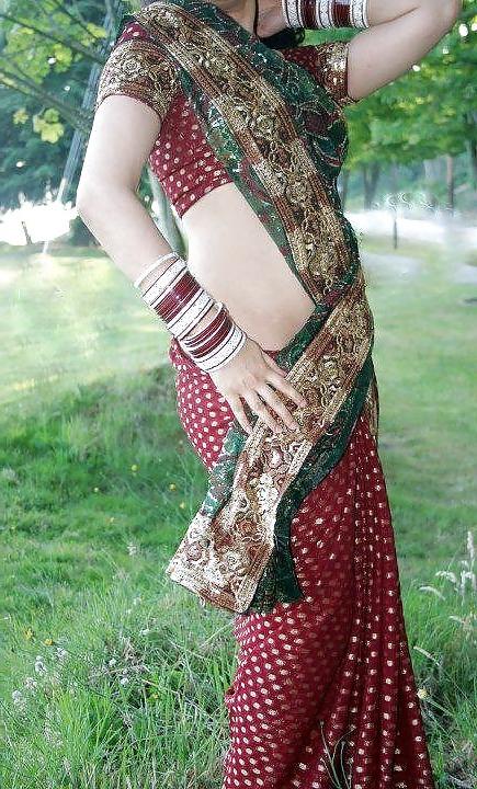 19P My Sexy Mom in public park