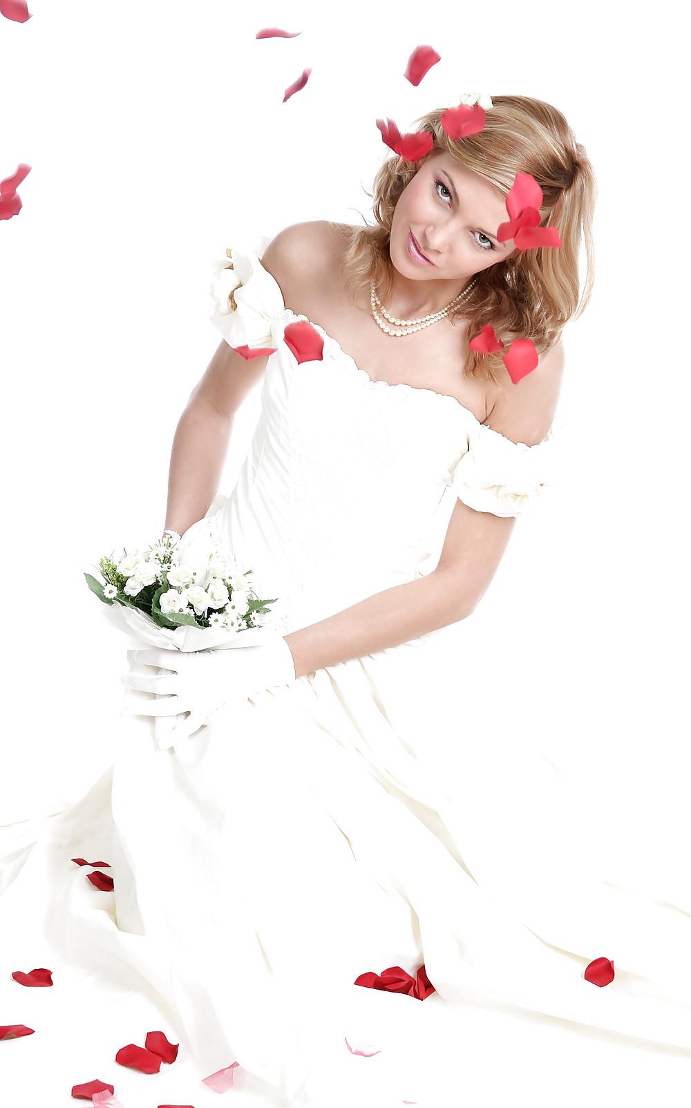 14P Pretty Bride Strip