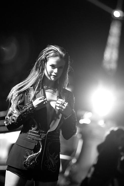 24P My Hot Bitch Selena Gomez