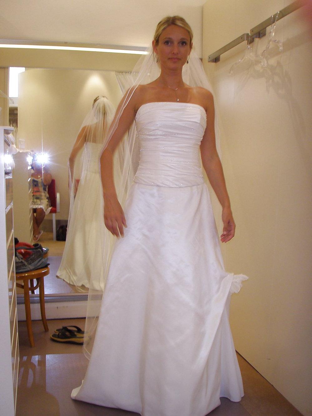 18P Digital Voyeur - Sexy Danish bride