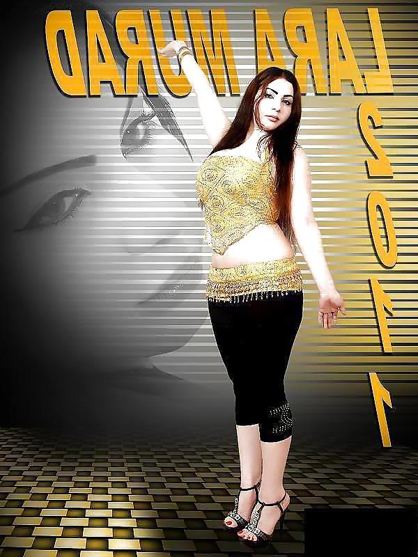 25P Arab feet