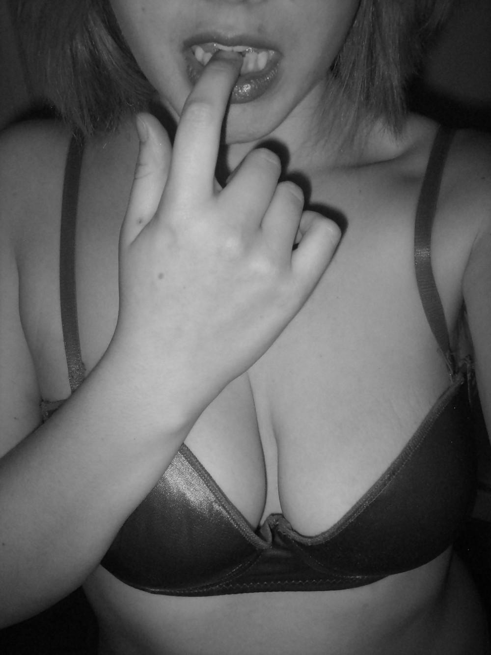 12P Tight, kinky, blonde girlfriend
