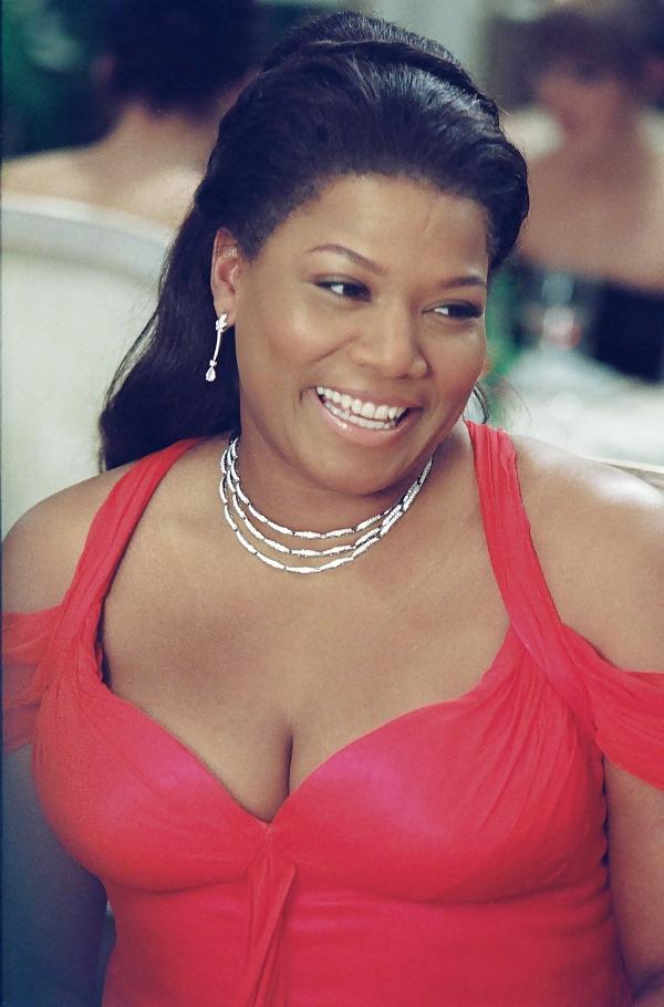 21P Sexy pictures of Queen Latifah