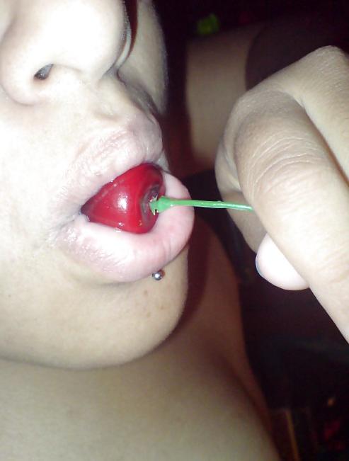 16P My Hot Friend Play With Cherry