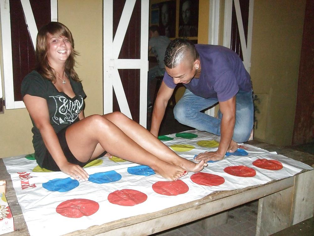 25P All kinds of female feet