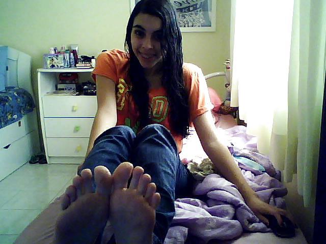 25P Aline De Santana Gabriel - BRAZIL AMATEUR FEET TEEN 