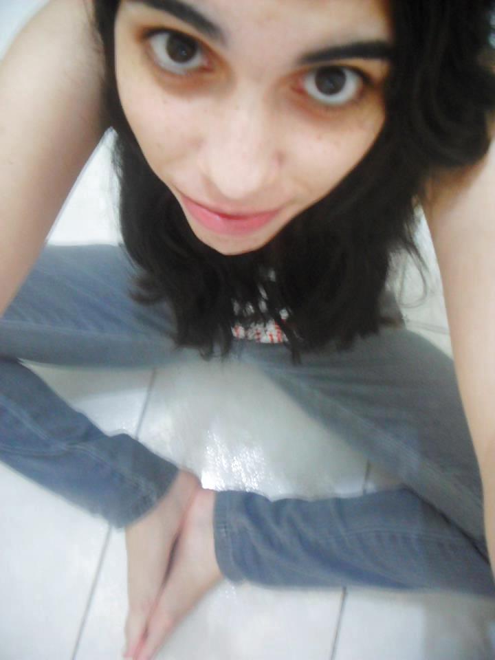 25P Aline De Santana Gabriel - BRAZIL AMATEUR FEET TEEN 