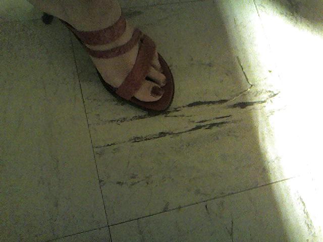17P French Mature Evelyne's Feet 2
