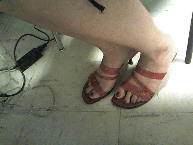 17P French Mature Evelyne's Feet 2