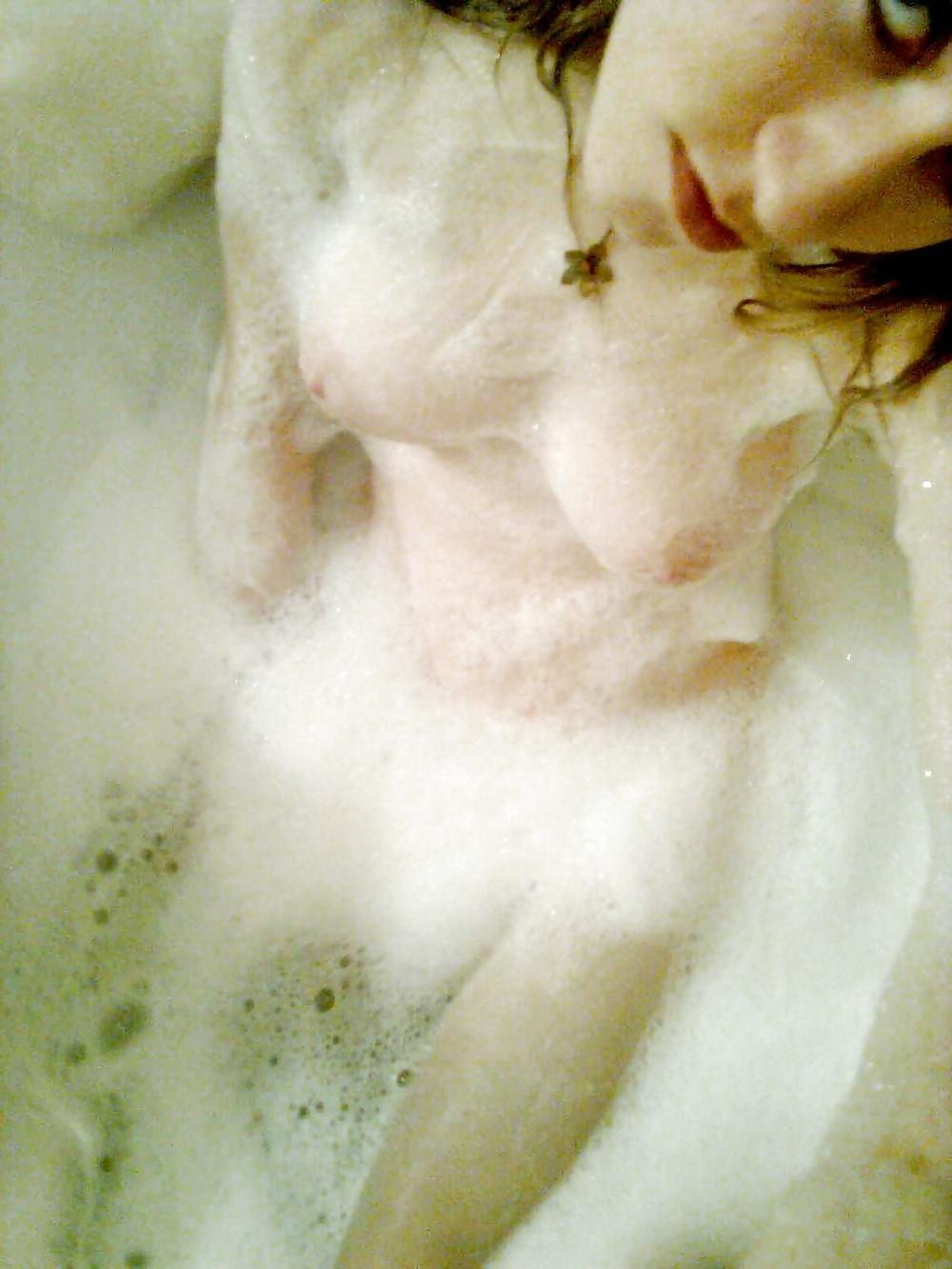 25P Czech Amateur Girl  IX.