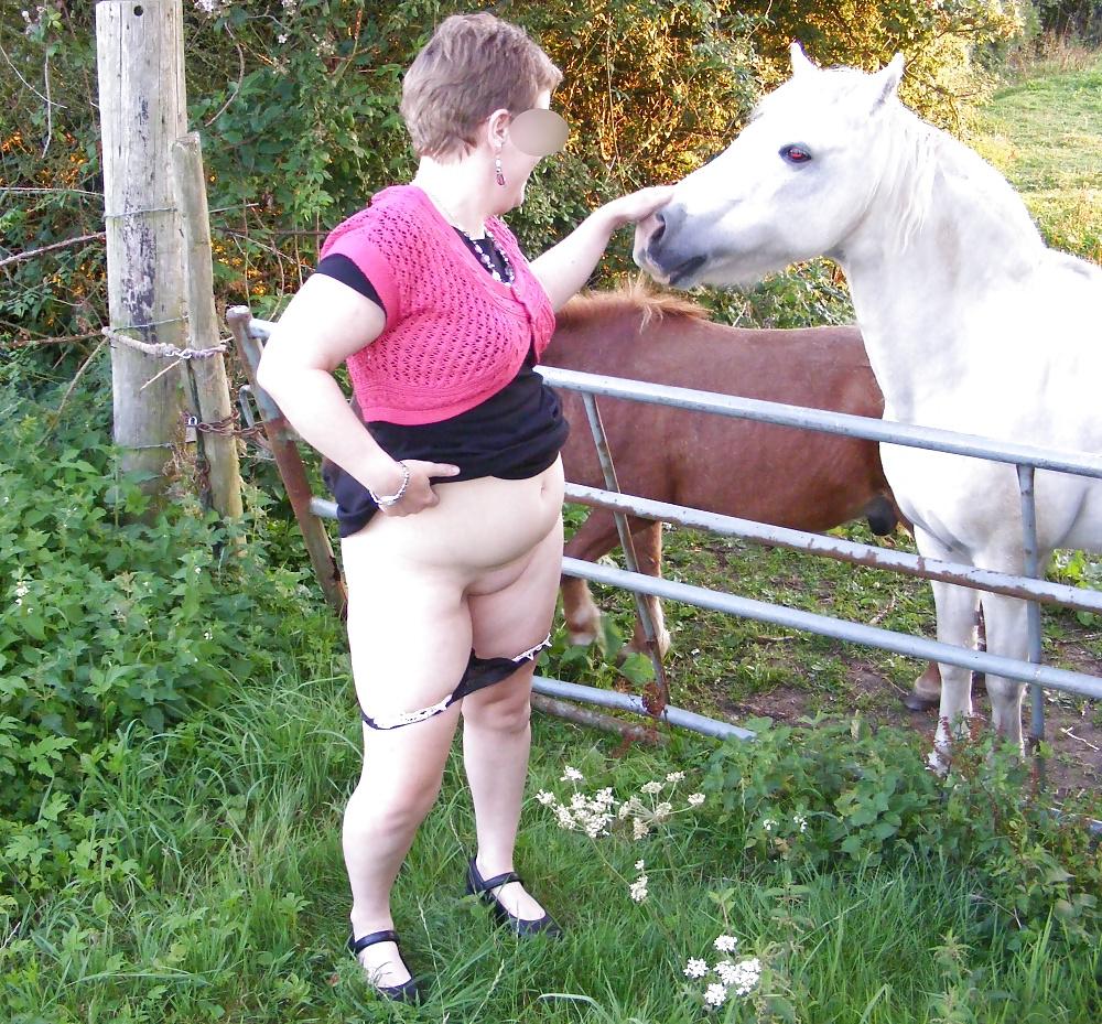8P Pony play in Norfolk