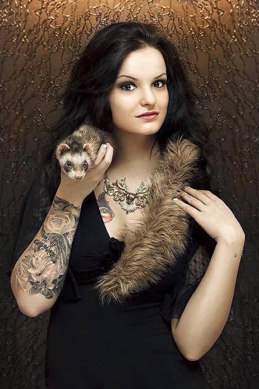 25P Tattoo models (female) 22.1