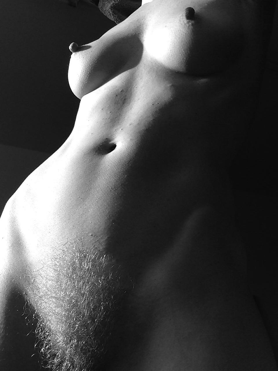 25P Erotica: The Female Form